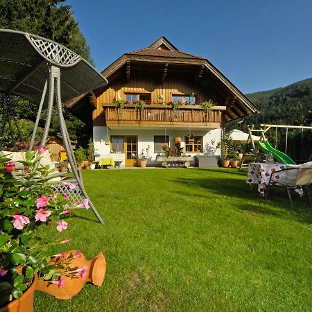Apartamento Haus Lindenkreuz Bad Kleinkirchheim Exterior foto