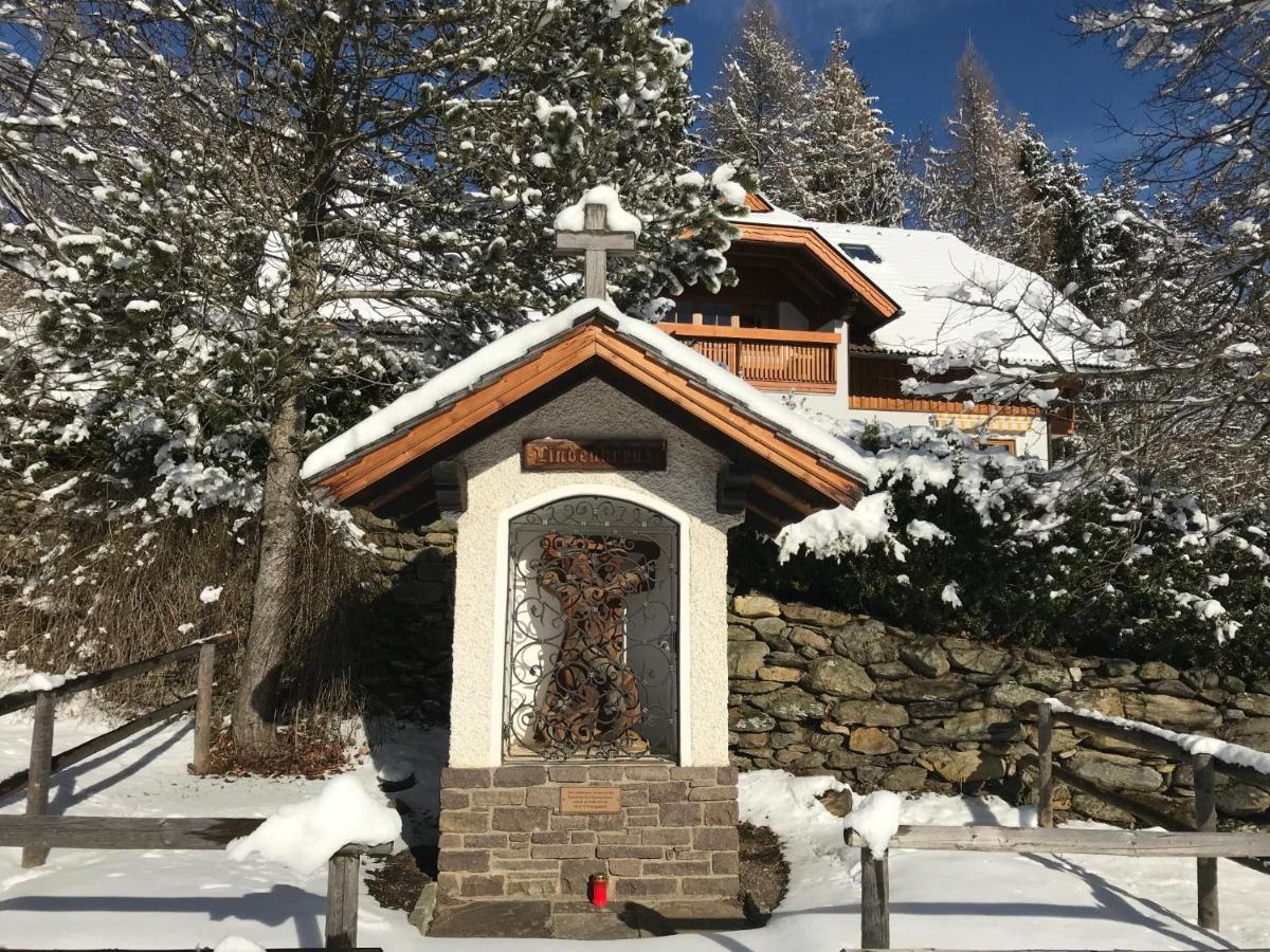 Apartamento Haus Lindenkreuz Bad Kleinkirchheim Exterior foto