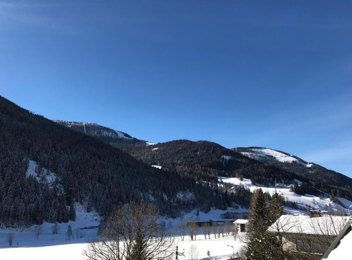 Apartamento Haus Lindenkreuz Bad Kleinkirchheim Exterior foto