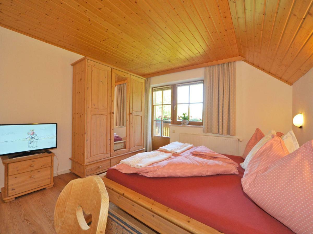Apartamento Haus Lindenkreuz Bad Kleinkirchheim Exterior foto