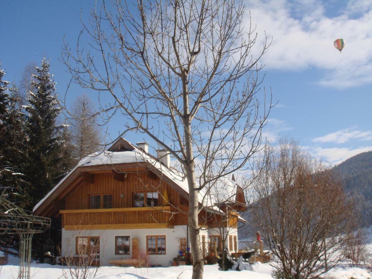Apartamento Haus Lindenkreuz Bad Kleinkirchheim Exterior foto