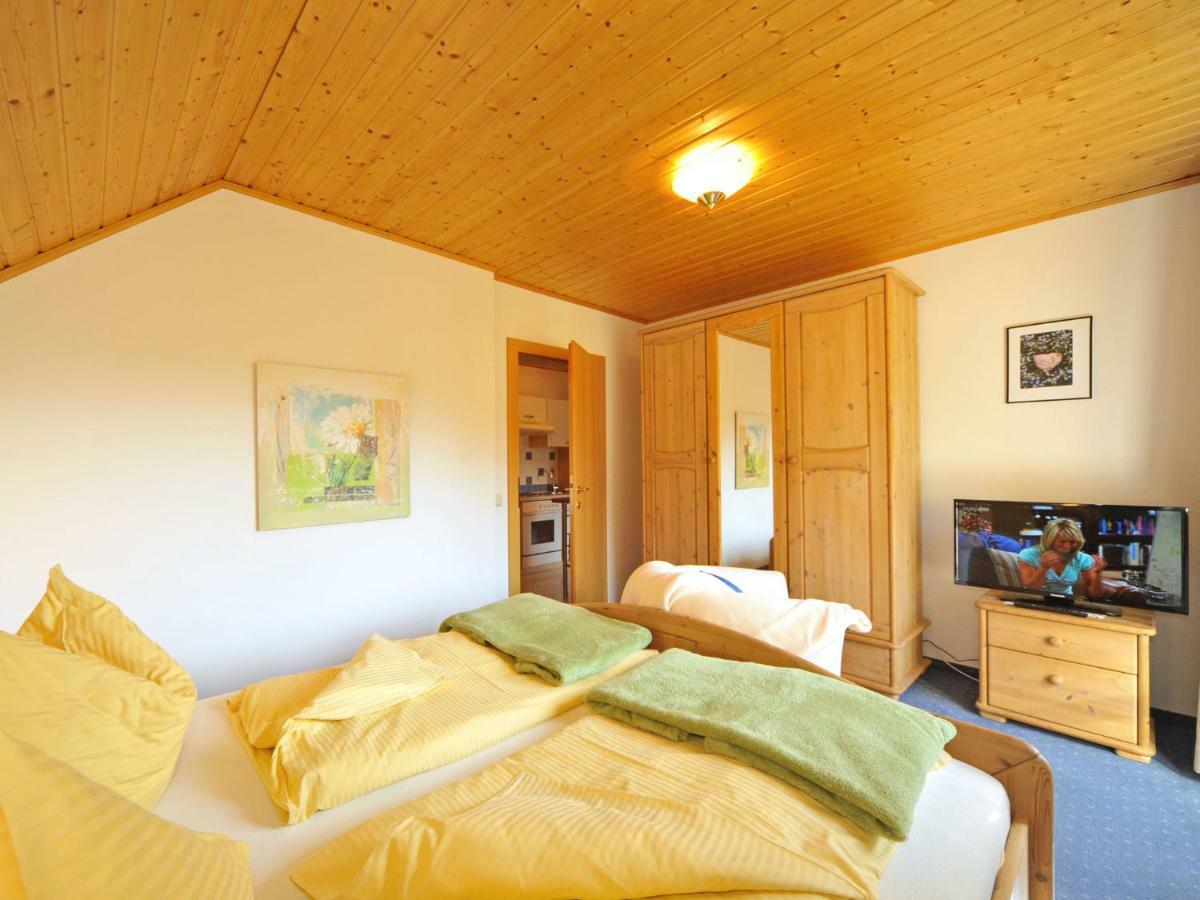 Apartamento Haus Lindenkreuz Bad Kleinkirchheim Exterior foto